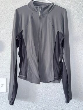 Women’s Lululemon Gray Full-Zip Athletic Jacket